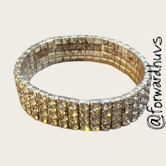 Vintage Rhinestone Stretch Bracelet Set - Metal Slot Backing - Stones Intact - Picture 5 of 10